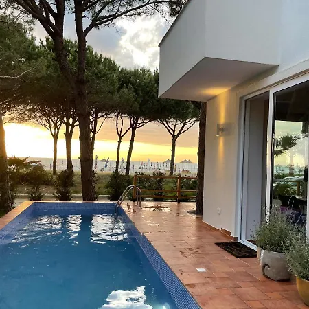 Beachfront In Qerret With A Private Pool Golem (Tirana)