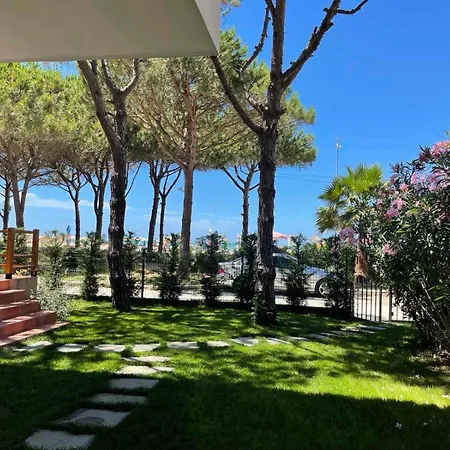 Beachfront In Qerret With A Private Pool *