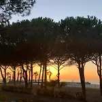 别墅 Beachfront In Qerret With A Private Pool 格勒姆