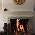 别墅 Beachfront In Qerret With A Private Pool