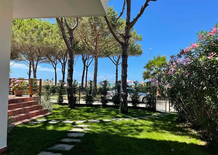 Beachfront In Qerret With A Private Pool *